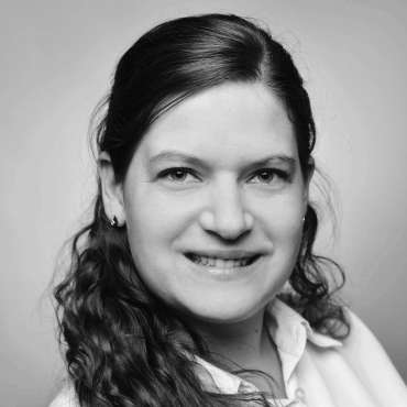 Britta Müller, Mitarbeiterin Empfang/ Rezeption Britta Müller, Mitarbeiterin Empfang/ Rezeption