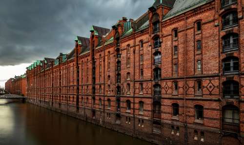 Hamburg 4485716 1920 Pixabay 1